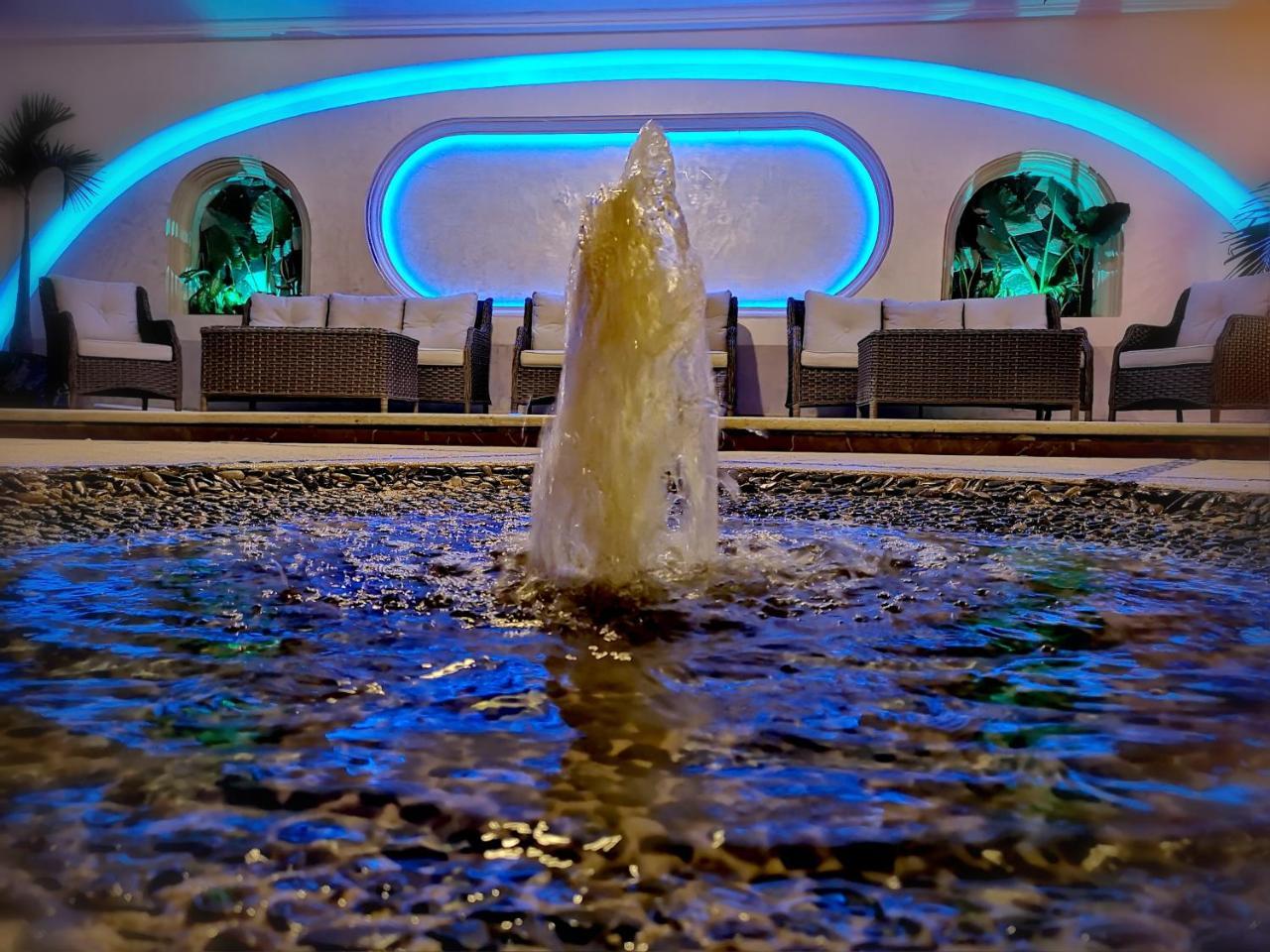 Hotel Blue Star Cancun Exterior photo